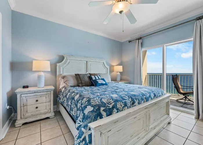 Apartment Crystal Shores West 1107 By Youngs Suncoast *